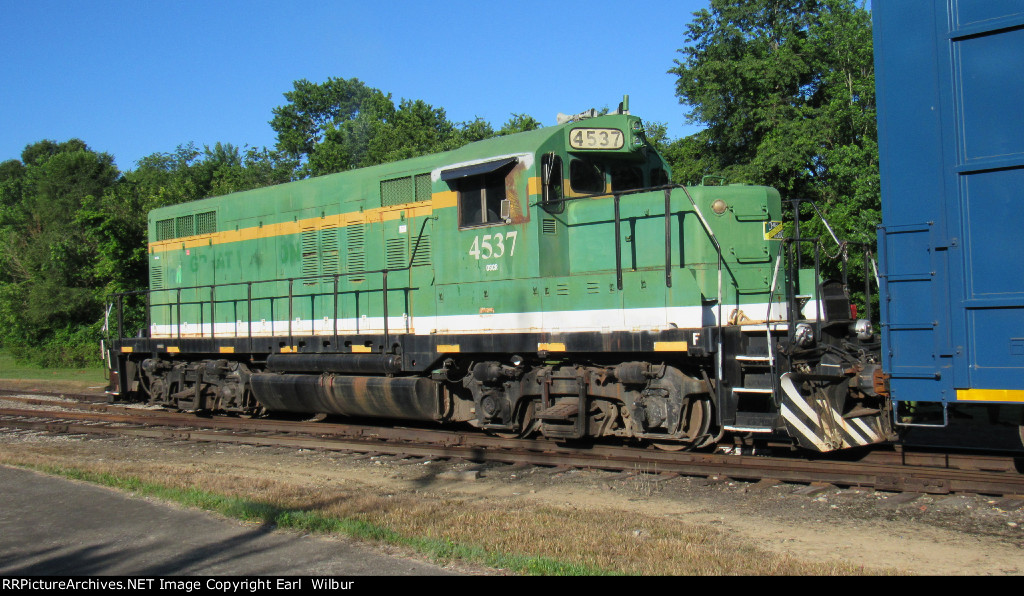 Ohio South Central Railroad (OSCR) 4537